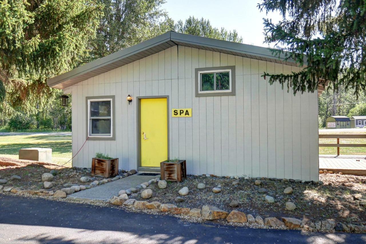 Idle A While Motel Twisp Exterior photo